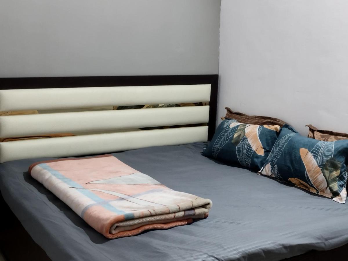 Kalpeshwar Homestay Ujjain Exteriör bild